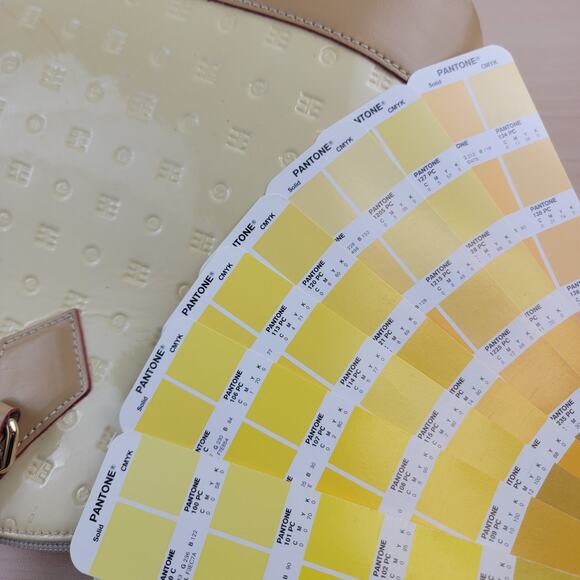 Arcadia Yellow Handbag - Picture 16 of 16